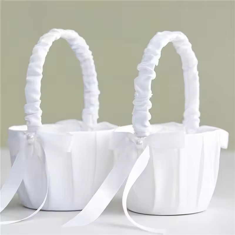 Wedding Hampers - ウェディング ホワイト サテン リボン フラワーバスケット パールハンドル付き