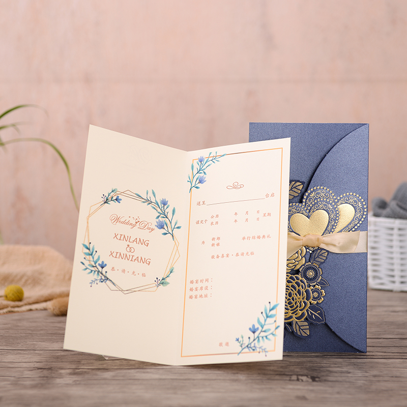 5/10個レーザーカット結婚式の招待状カード愛のハートカスタ - Wedding Supply Business のレビューと価格