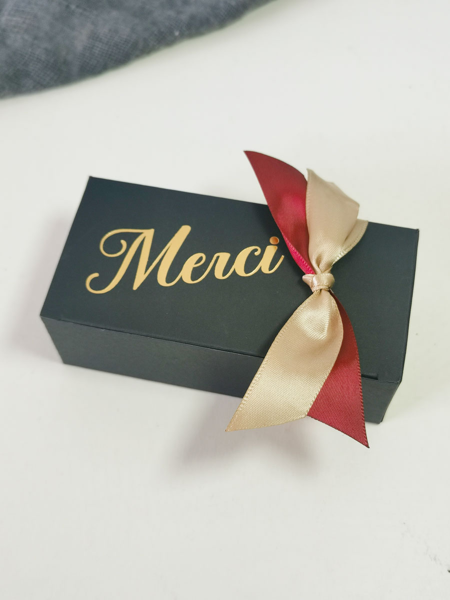 リボン付きの小さなギフトボックス,キャンディー,クッキー,ベ - Wedding Supply Business のレビューと価格